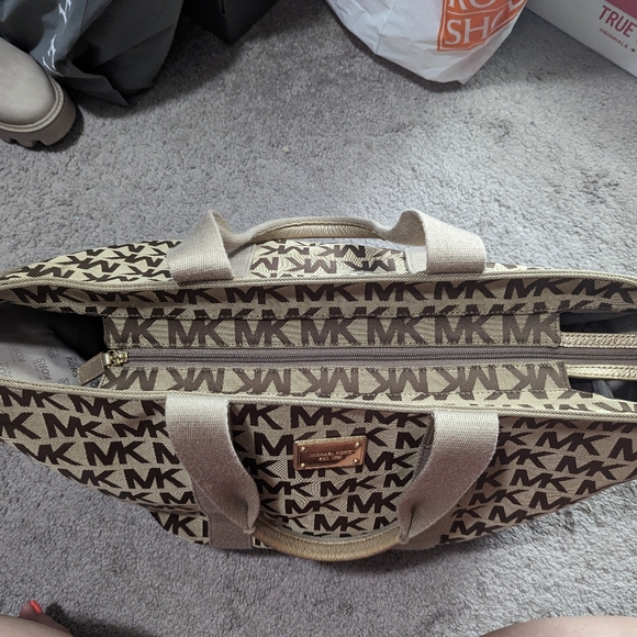 Michael Kors Weekender bag - Picture 3 of 5